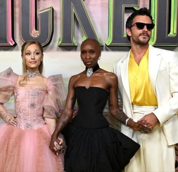 Meet your Posher, Blue - Picture 7 of 14